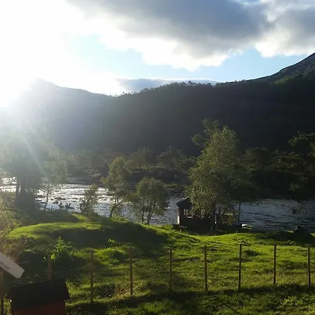 בית חווה Flatheim Viksdalen