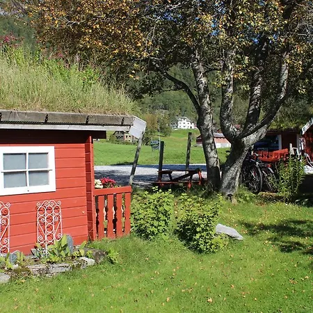 Κατάλυμα σε φάρμα Flatheim Viksdalen