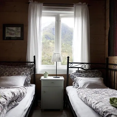Flatheim Κατάλυμα σε φάρμα Viksdalen