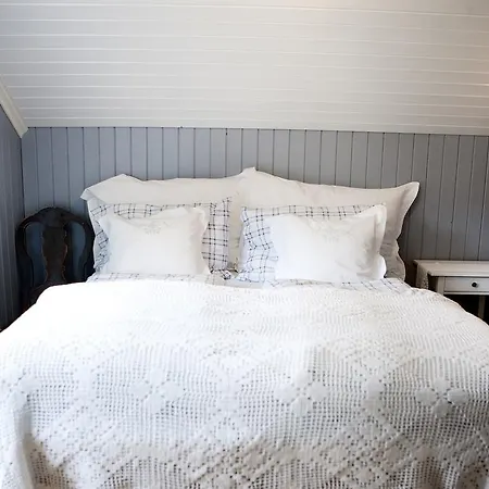 Flatheim Farm stay *