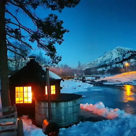 Κατάλυμα σε φάρμα Flatheim Viksdalen
