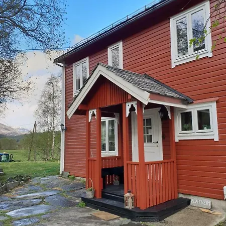 Farm stay Flatheim *