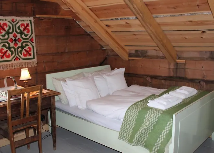 Lantgård Flatheim Viksdalen