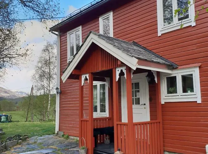 Lantgård Flatheim *